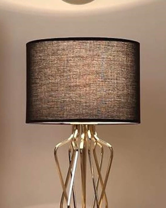 Fashion Creative Design Metal Table Lamp