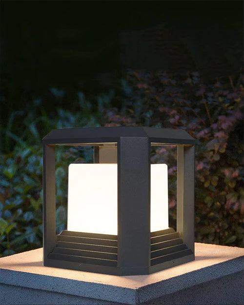 Modern Cube Outdoor Gate Light - Small