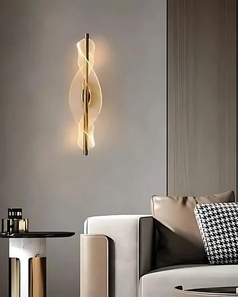 MODERN BEDSIDE CURVED WALL LIGHT